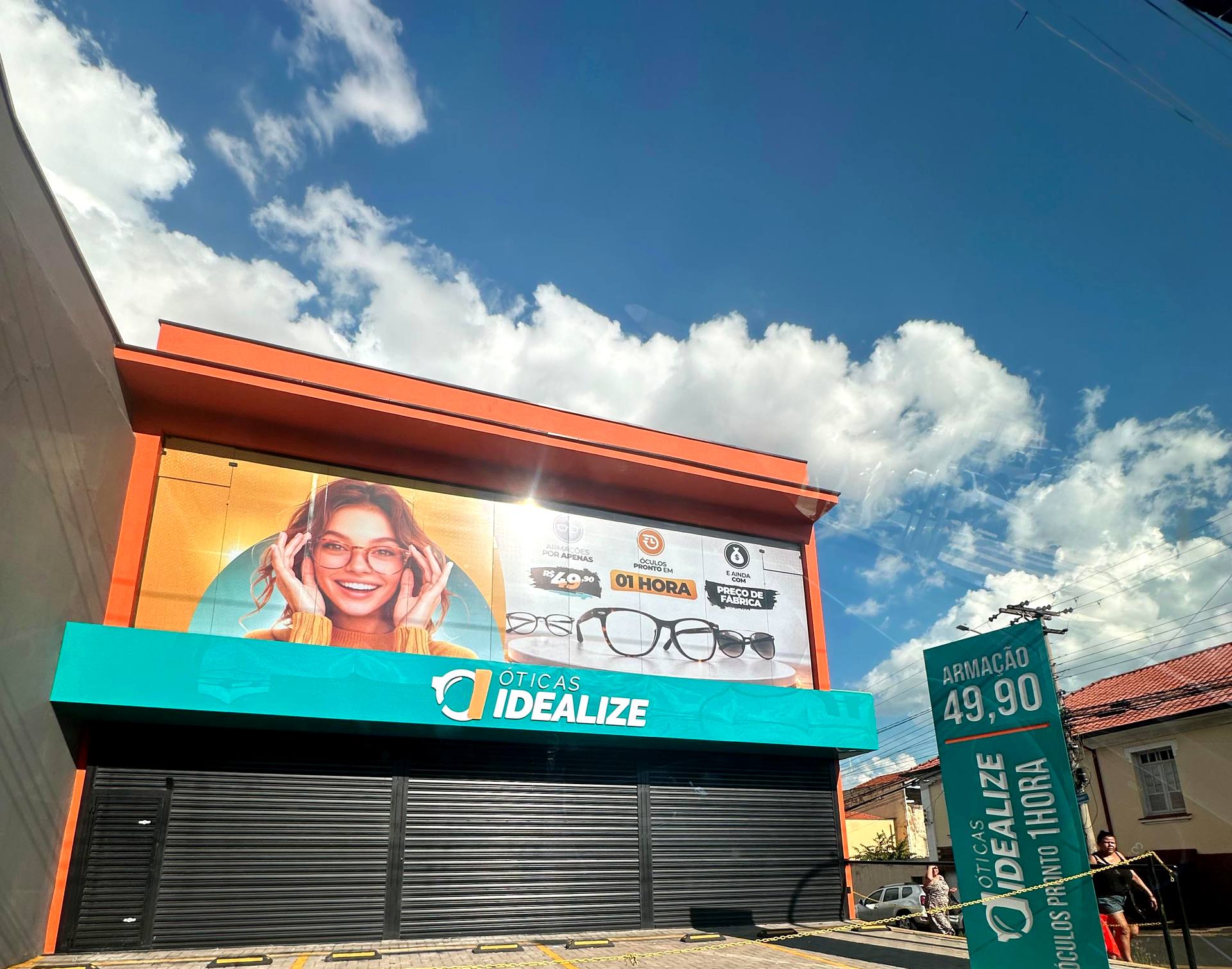 Fachada da Óticas Idealize
